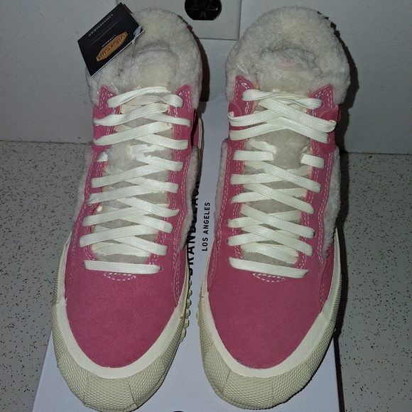 PRICE IS FIRM!!! WOMENS 7.5 - BRAND BLACK LOS ANGELES. CAPO FAUX SHEARLING SHOES - Picture 5 of 9